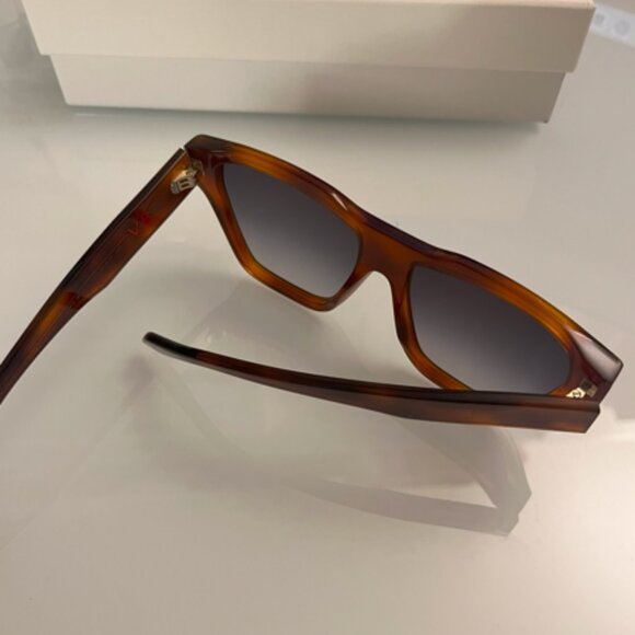 Victoria Beckham VBS 145. ( C02 ) vintage tortoise   56x. 17x 140 main image 8